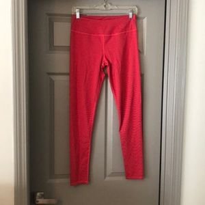 Cranberry Fabletics Leggings
